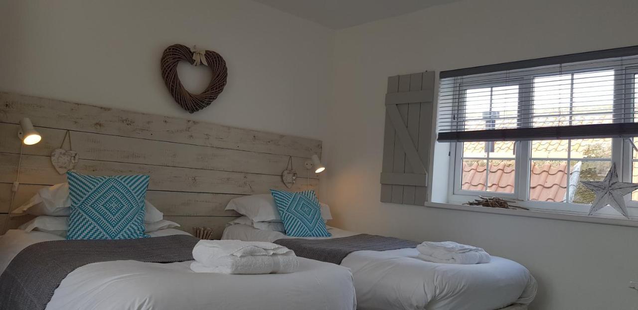 The Hideaway Villa Whitby Ngoại thất bức ảnh